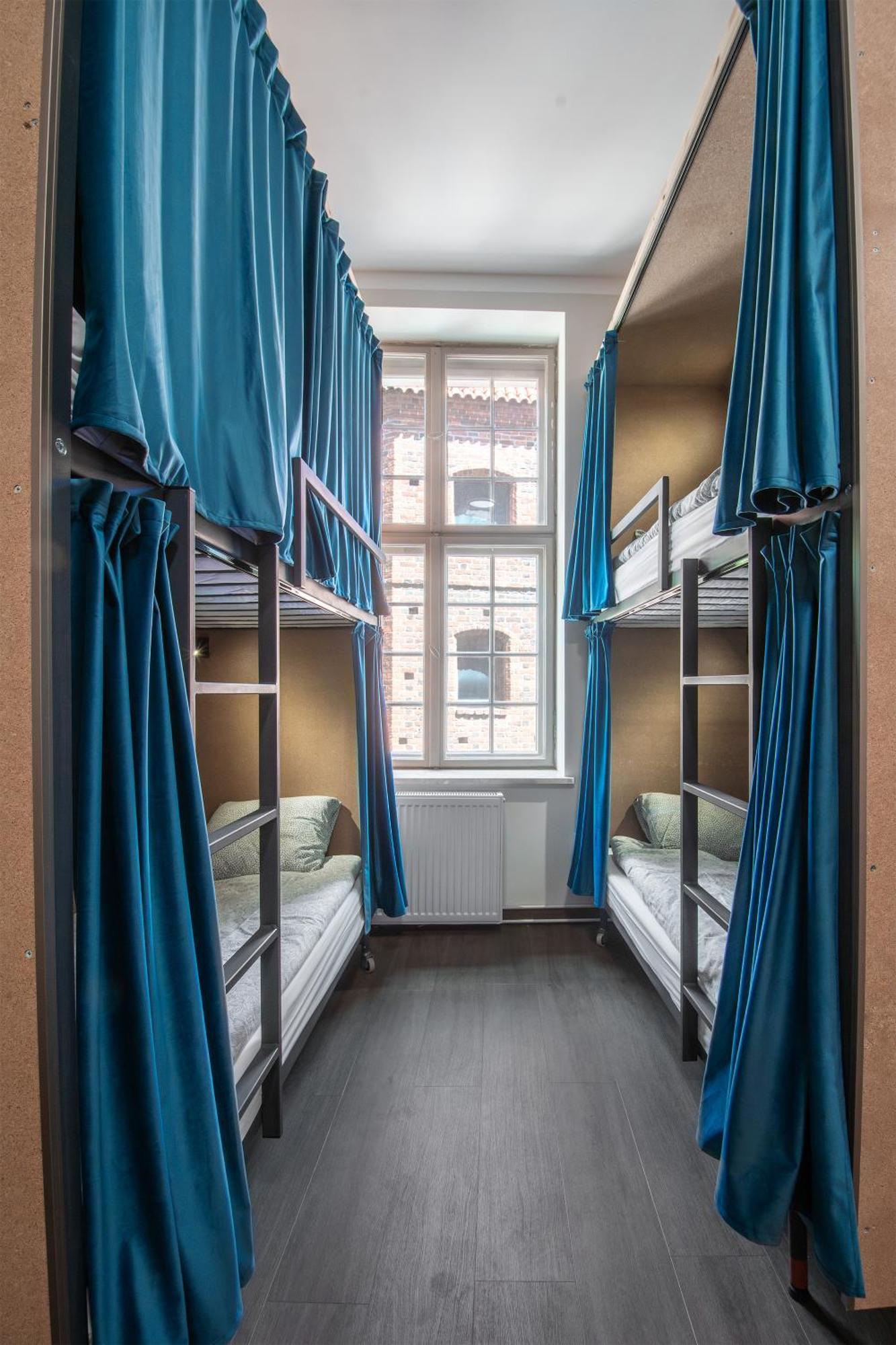 Happy Street Hostel Stary Toruń Extérieur photo