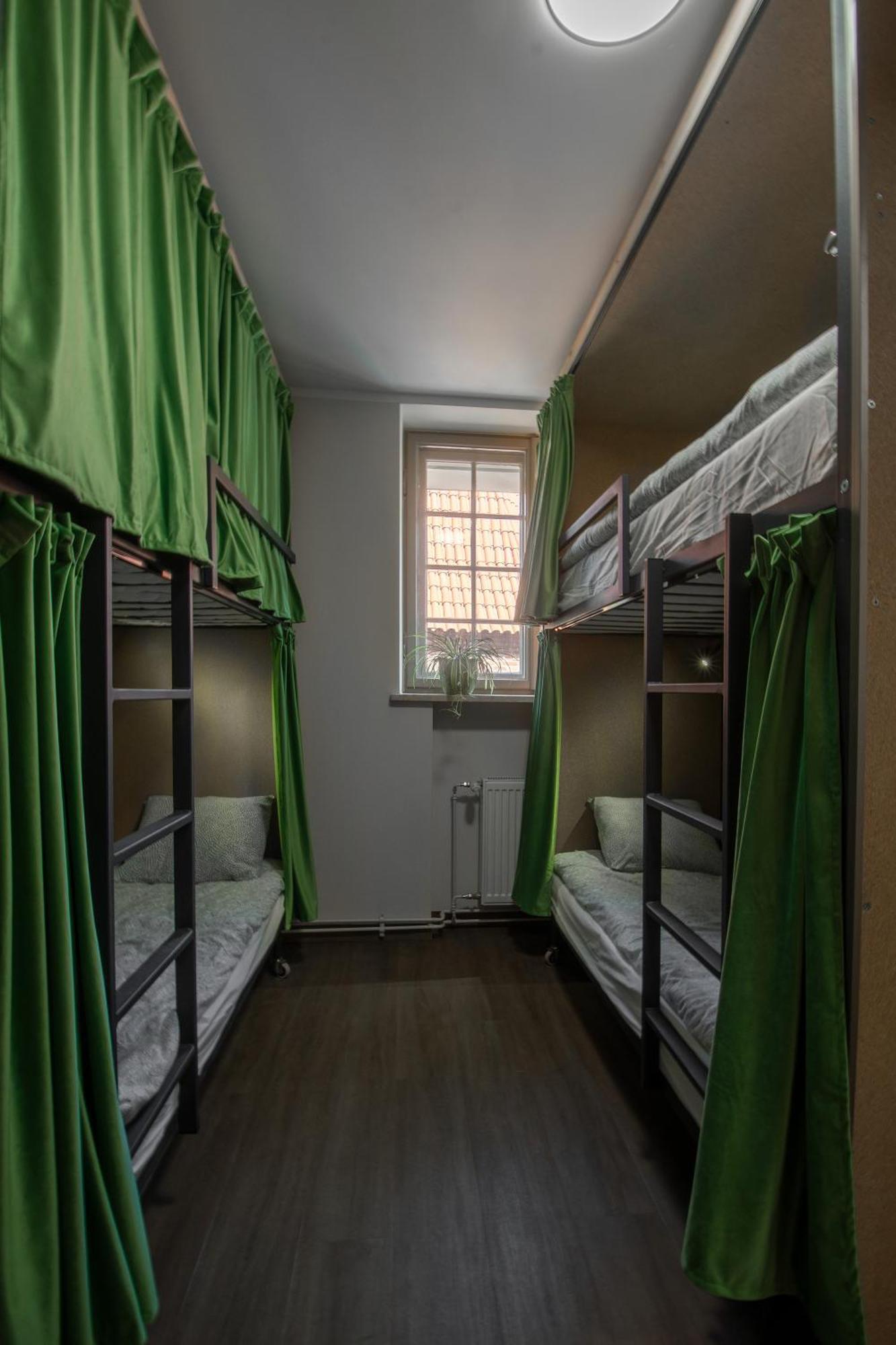 Happy Street Hostel Stary Toruń Extérieur photo